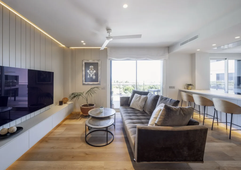 Reforma integral de vivienda en Sitges | Diseño a medida y calidez